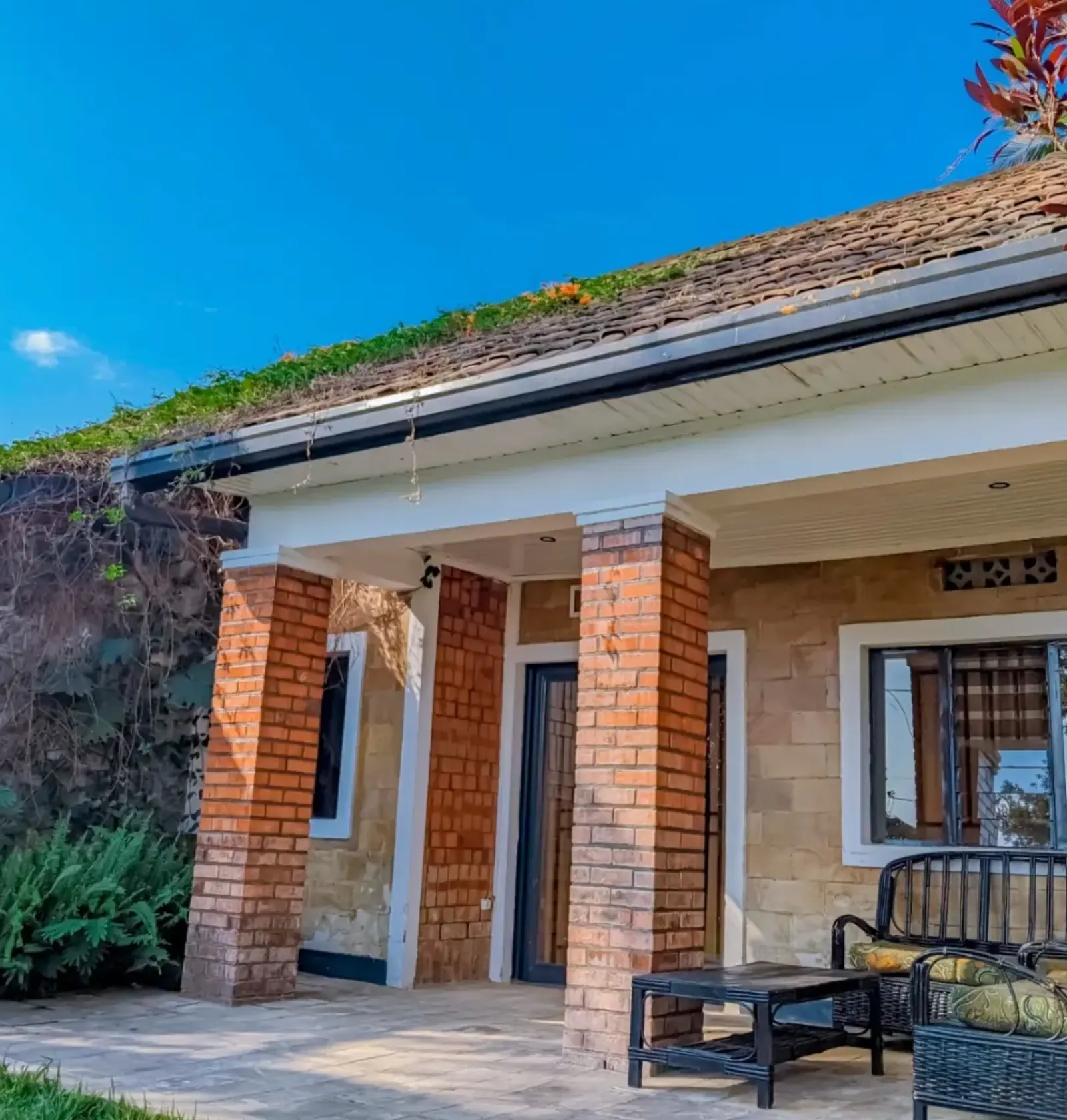 Lakeview Family House · Garden House, Rubona · Three Bedrooms on the Lake Road