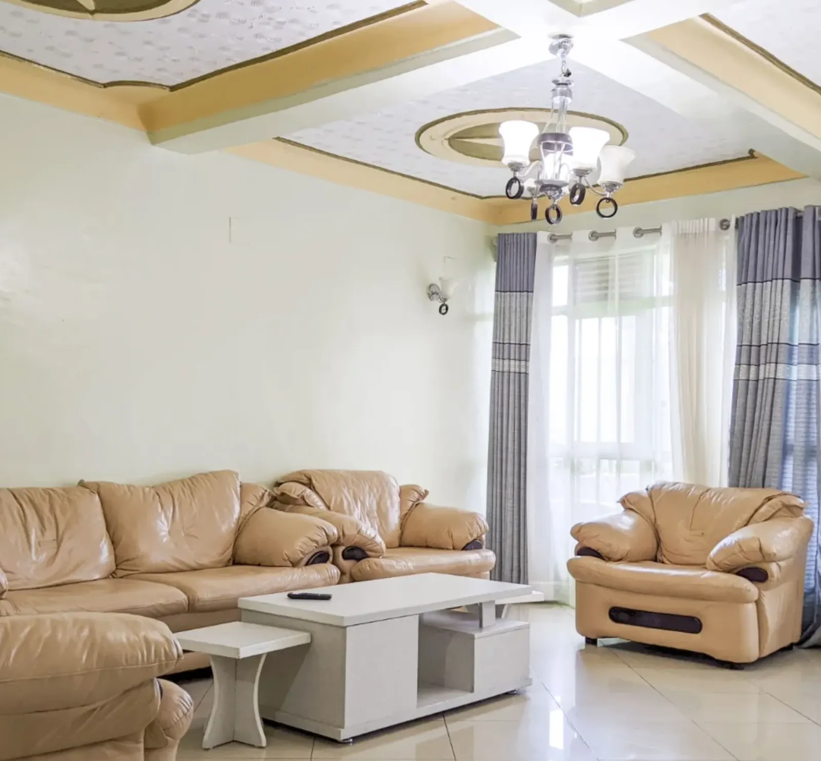 The sitting room, with seating for a group